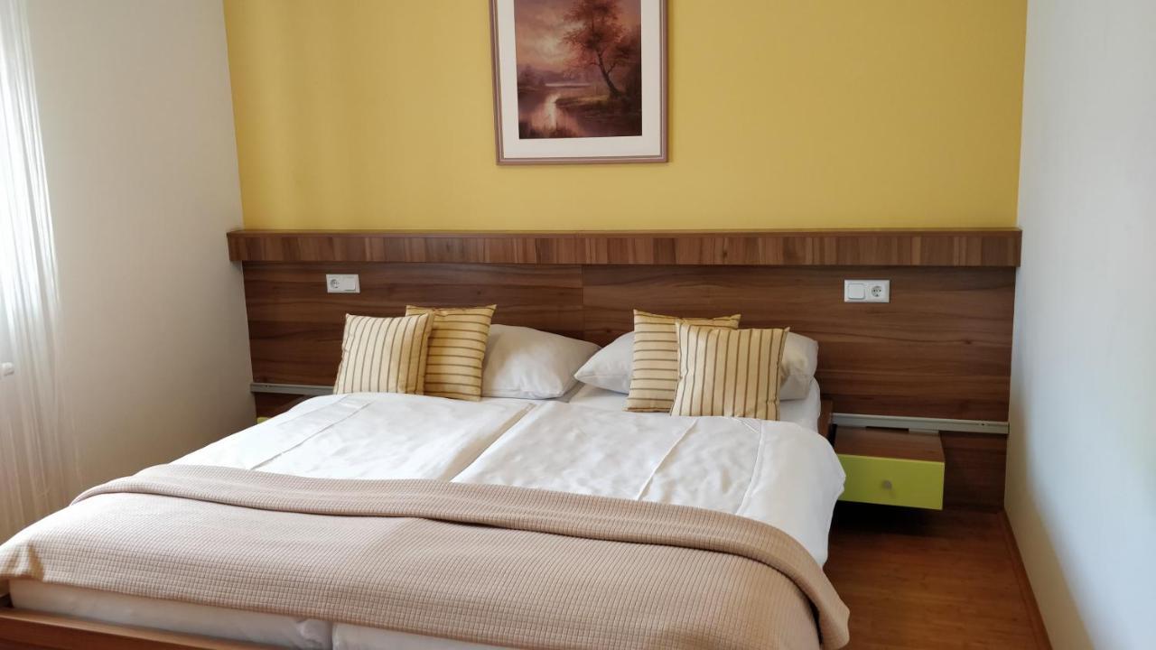 Apartmenthausmannstaetten Hausmannstatten Εξωτερικό φωτογραφία